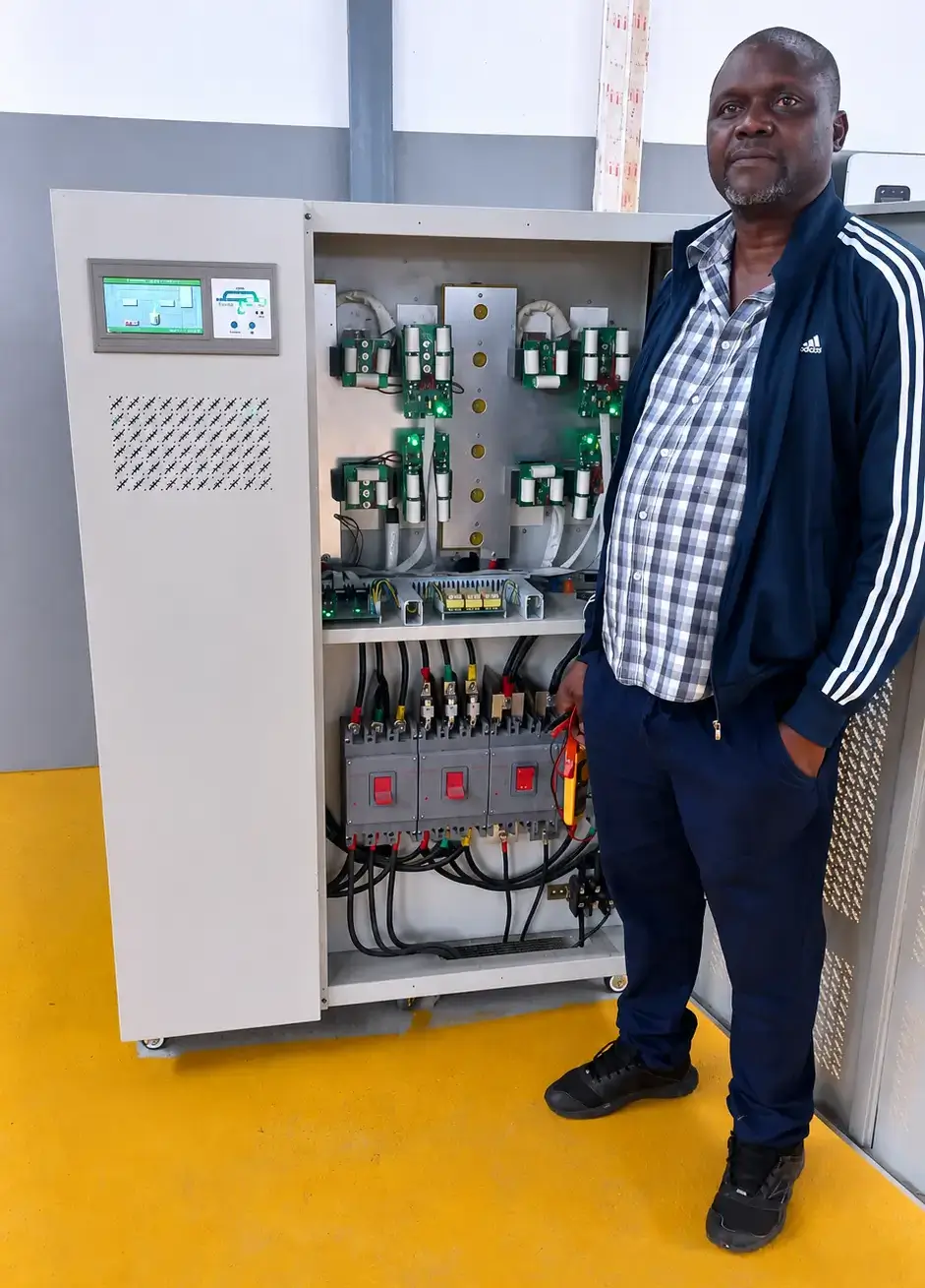 Installation of a 200kw solar invertor for cold rooms in Chimoio Mozambique